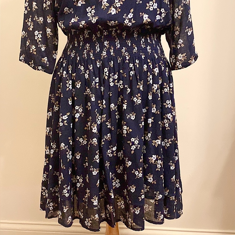 J. Jill Navy Blue Ditsy Floral SZ S Cottagecore Romantic Boho Chic Peasant Dress - Picture 3 of 13